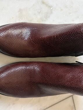 Women’s Burgundy Faux-Snakeskin Lucky Brand Booties